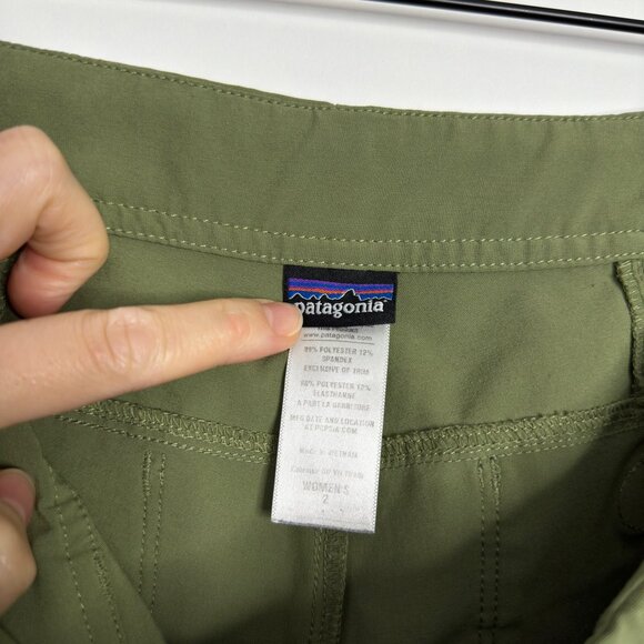 PATAGONIA All Out Capris Hiking Pants - Picture 8 of 8